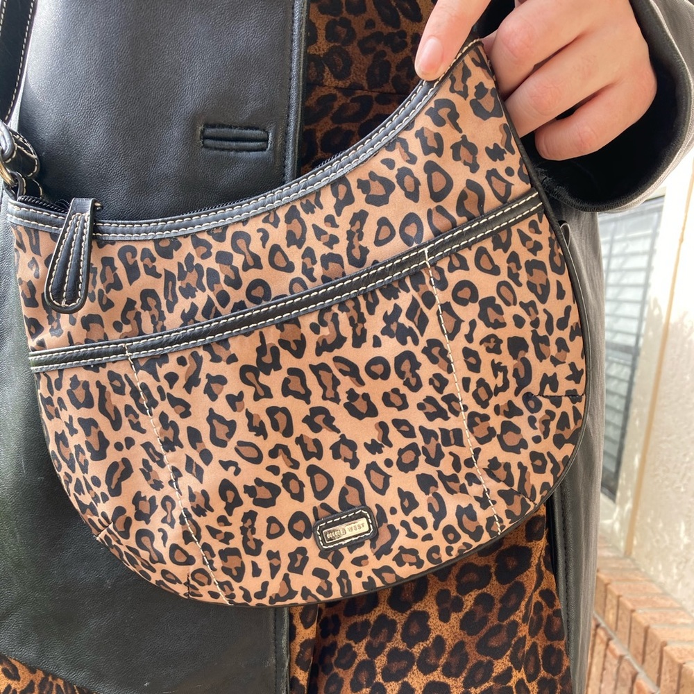 Cute Nine West Leopard Print Y2K Mini Purse